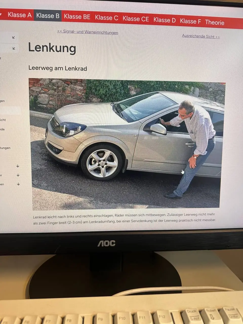 Lenkung Leerweg